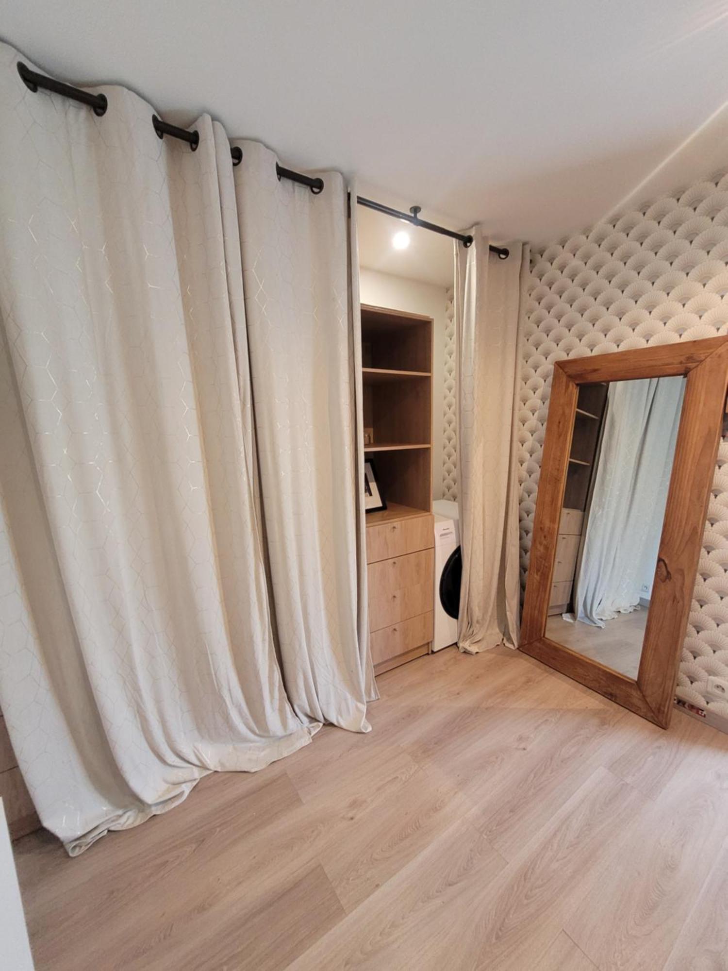 Frida'S House Apartment Bievres Bagian luar foto